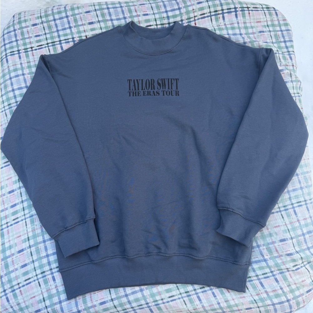 2024 Taylor Swift The Eras Tour  Blue CrewNeck
Size Small